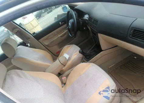 2001 Volkswagen Jetta Wolfsburg z USA, uszkodzony, nr VIN 3VWPD69M61M181614